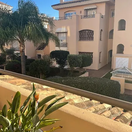 Διαμέρισμα Hacienda Elviria 2 Bedroom Spacious Μαρμπέλλα