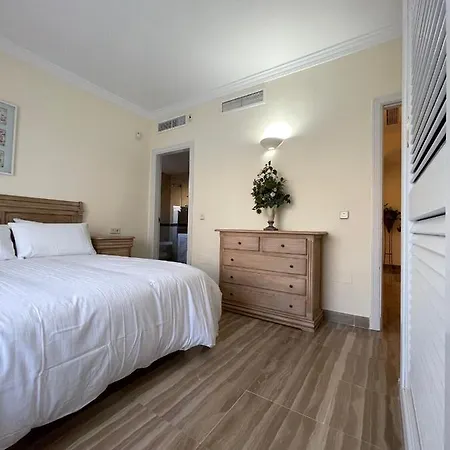 Apartament Hacienda Elviria 2 Bedroom Spacious