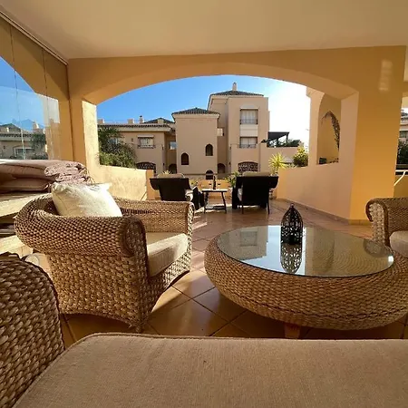 Apartament Hacienda Elviria 2 Bedroom Spacious